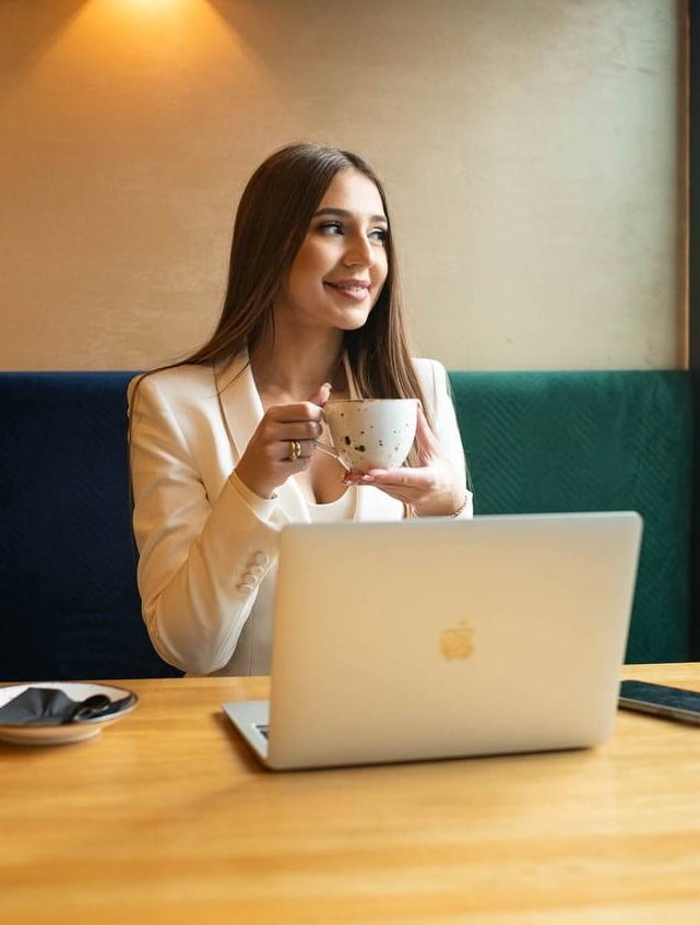 Angelika Kolinczat TikTok Ekspert