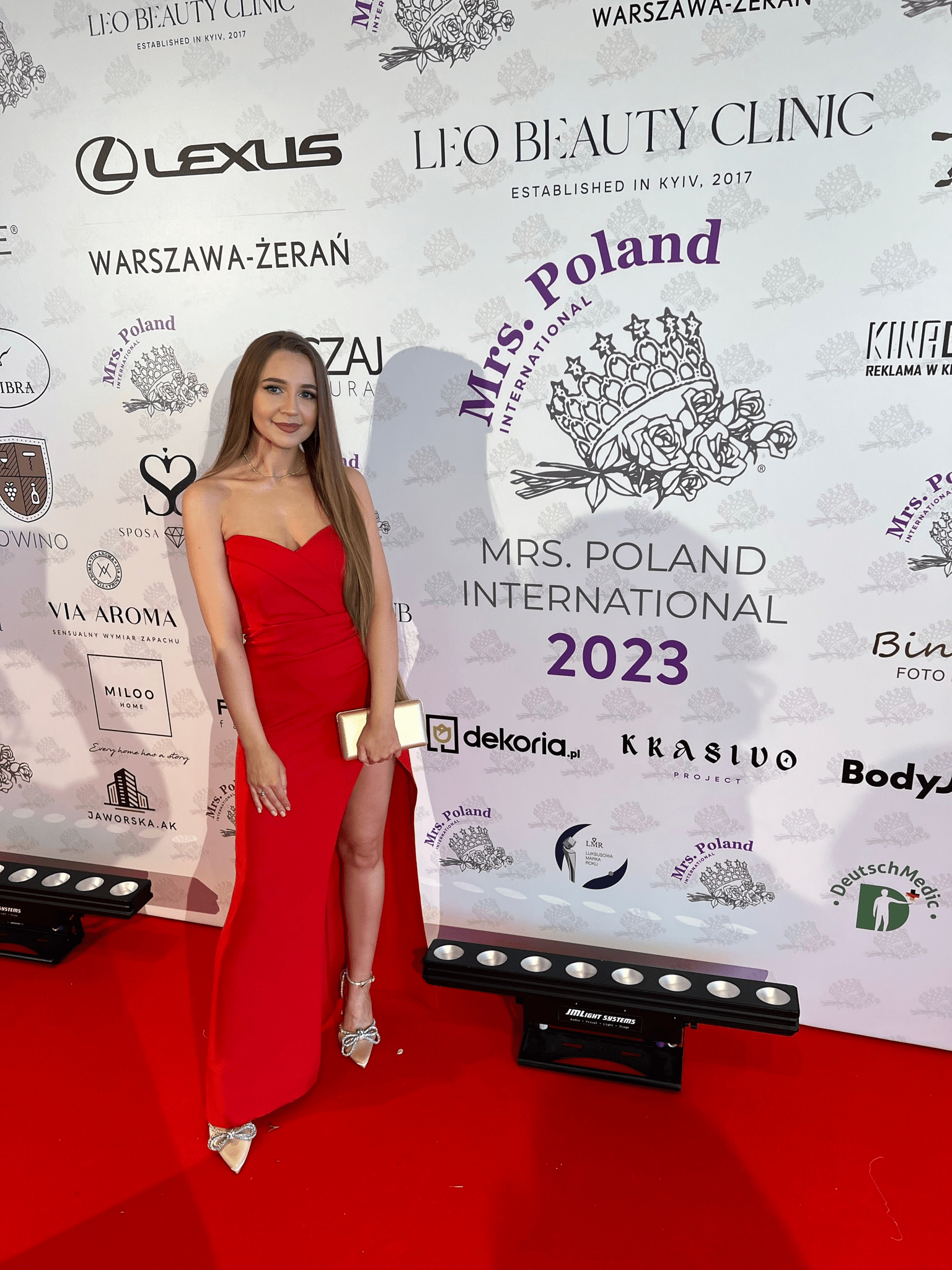 Angelika Kolinczat 9